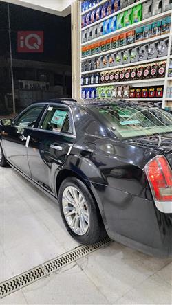 کرایسلەر 300